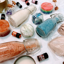 Load image into Gallery viewer, 🎄BEST SELLING Aromatherapy Advent Calendar 📆
